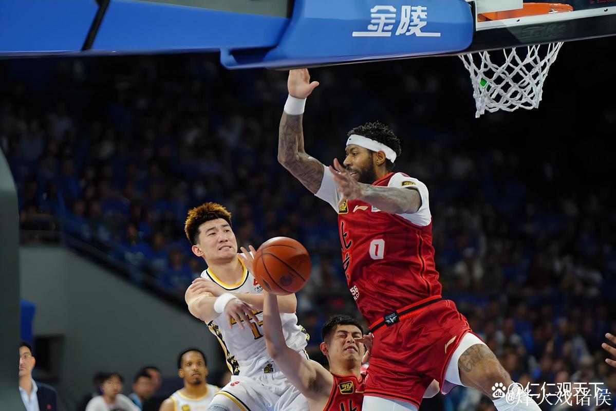 CBA版“雷霆”？广厦揭幕战完胜黑马，5国手+4外援配置将无敌